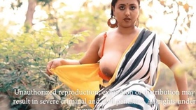 Newest collection of Moni's saree and topless photos