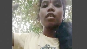 Village girl from India has sex outdoors in the jungle
