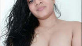 Desi beauty flaunts her alluring large breasts