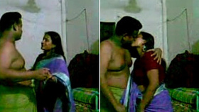 Indian woman in saree has sex with friend
