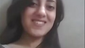 Hindi sister shows her boobs xxx mms