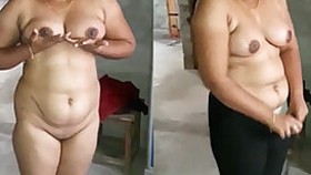 Joyful Desi aunty and her XXX assets captured on camera by hubby