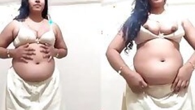 Cool Sexy Mallu Bhabi Shows