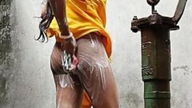 Hot Sexy Riya Ki Nahane Ki Video