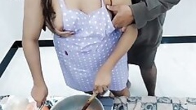 Indian Wife Cooking Without Panties in the Kitchen, Who Fucks Her Cuckold With Clear Hot Sound In Hindi