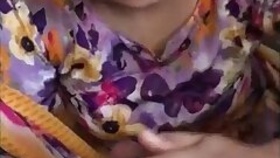 sexy indian girl desi loves sucking cock