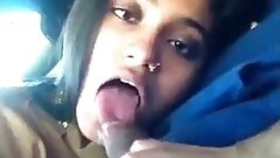 Indian girl sucking guy in car