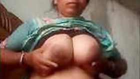 Horny Desi Bhabhi Shows Tits and Wet Pussy